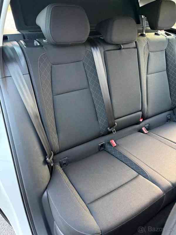 Škoda Karoq 1,0   TSI, 85kw - foto 20