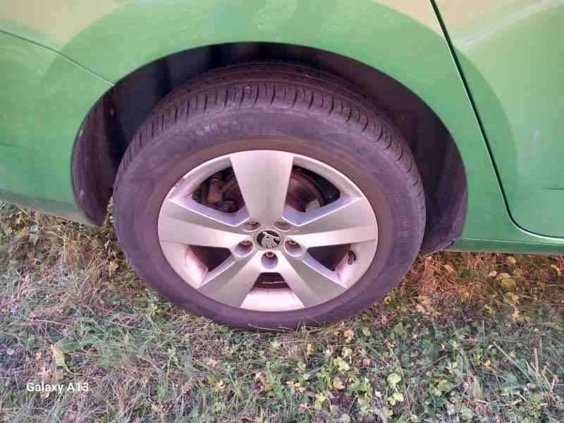 Škoda Fábie comby 1. 70KW  - foto 9