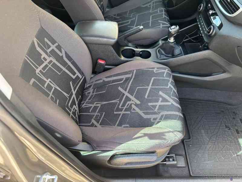 Hyundai Tucson 1,6   GDI | 1. majitel | 40 tis. km - foto 9