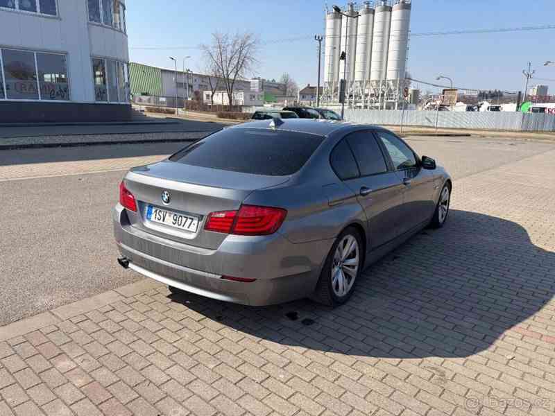 BMW Řada 5 3,0   f10 530D - foto 5