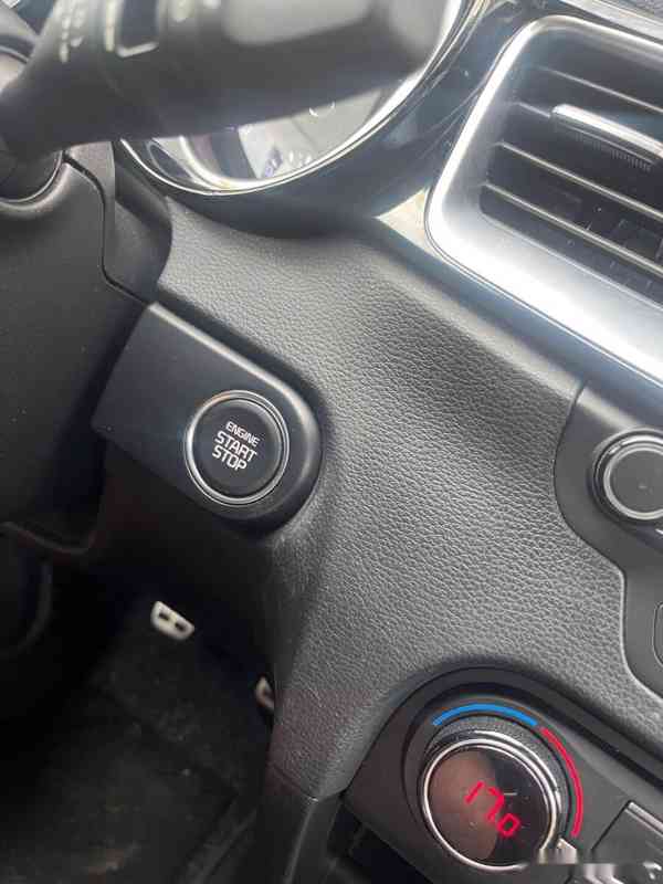 Kia Ceed 1.4 103kw rok 2019 km 78000 REZERVACE - foto 8