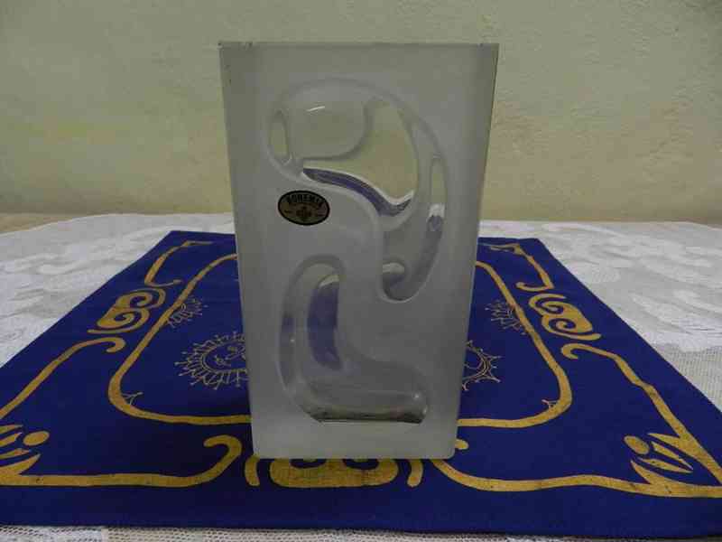 Váza čiré matované sklo Václav Hanuš Bohemia Czechoslovakia 