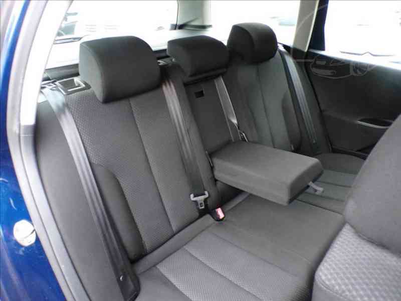 VW Passat Variant 2,0 TDI TREND - foto 13