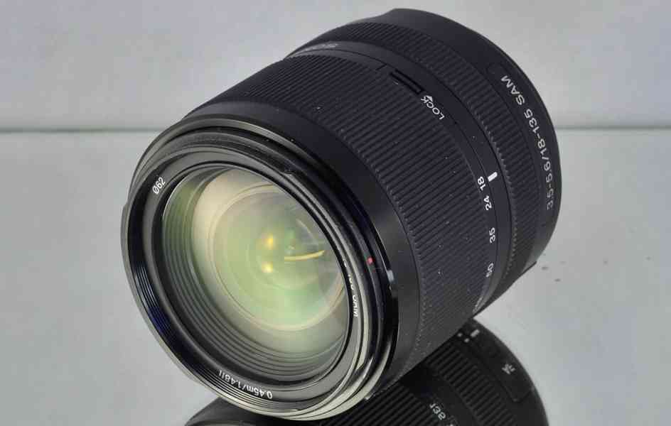 Sony DT 18-135mm 3.5-5.6 SAM **APS-C A-mount - foto 4