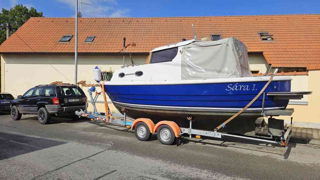 Kajutová loď s dieselovým motorem 26 HP - použitá - foto 2