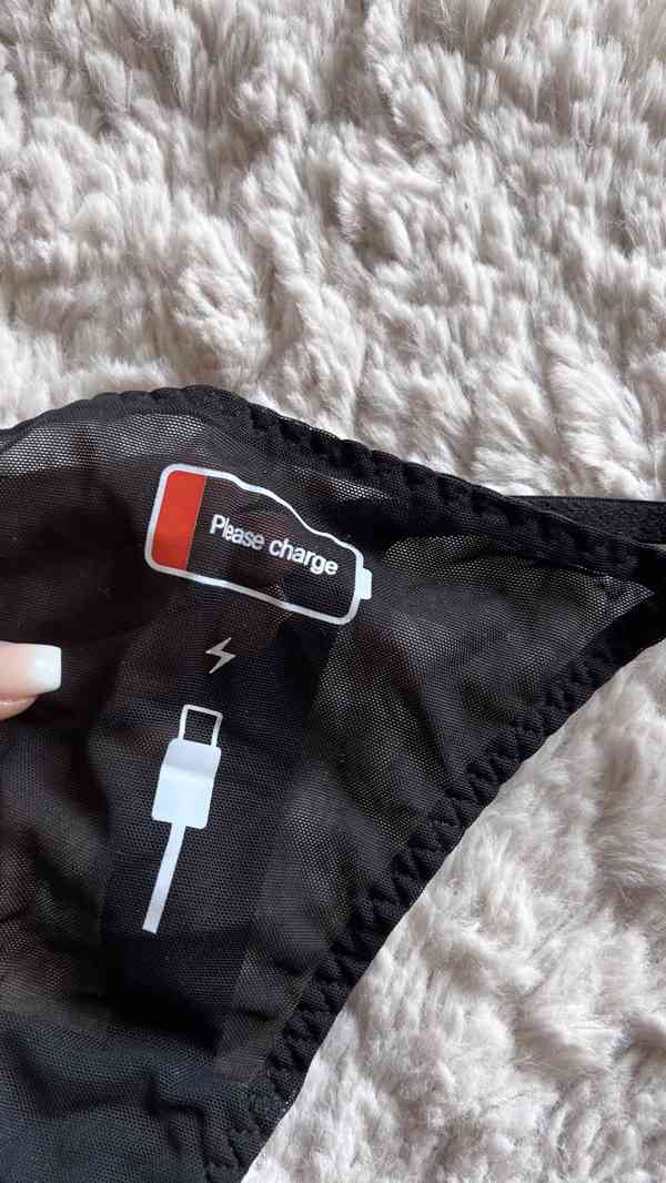 Dámské nošené oblečení a prádlo - z osobní sbírky - foto 5