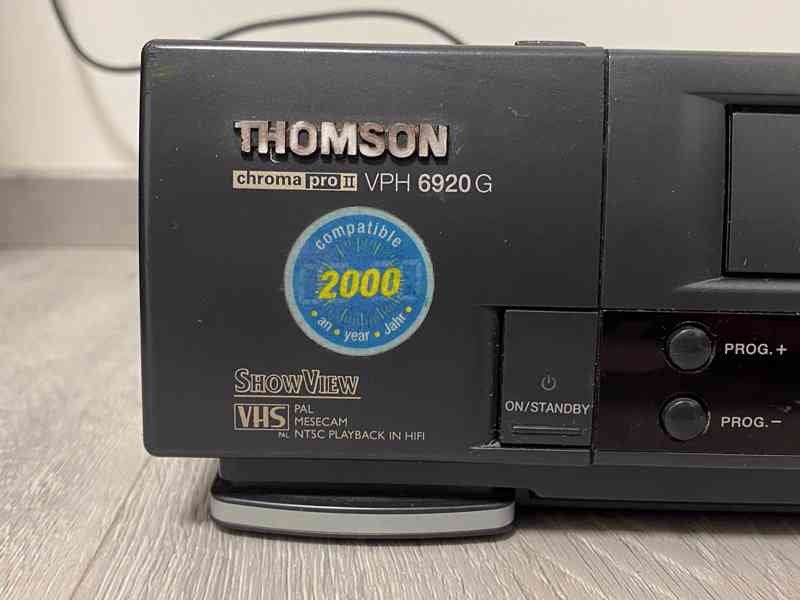 Videorekordér VHS THOMSON VPH 6920G, CHROMA PRO II - foto 2