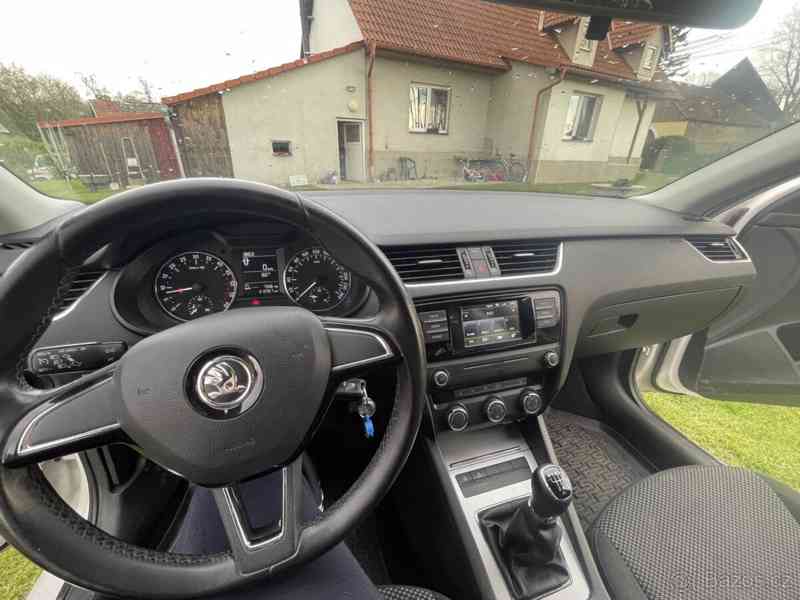 Škoda octavia 3 kombi  - foto 15