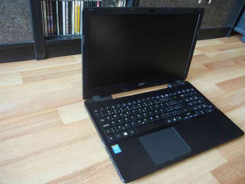 Acer TravelMate P256 na díly - foto 5