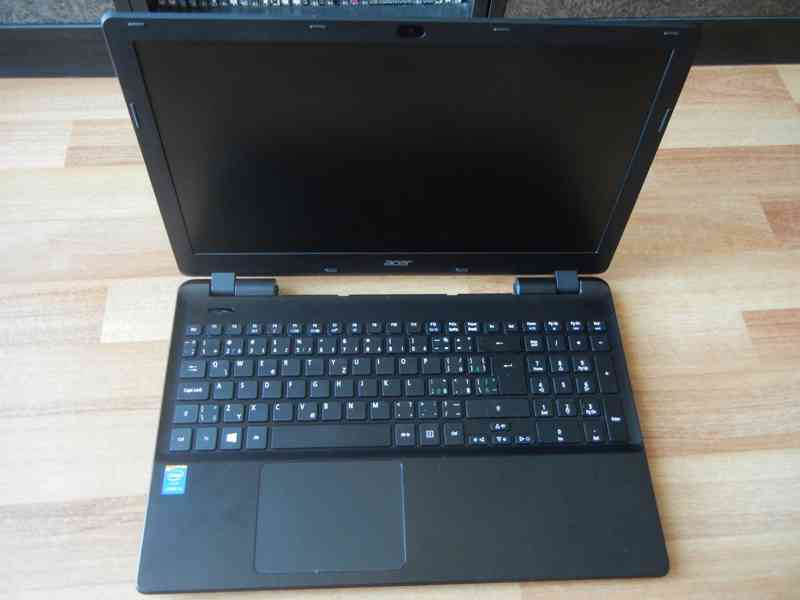Acer TravelMate P256 na díly - foto 4