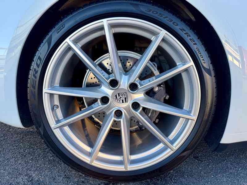 PORSCHE 911 Carrera 992 Approved 2030 ! BURMESTER PANO 21" - foto 6
