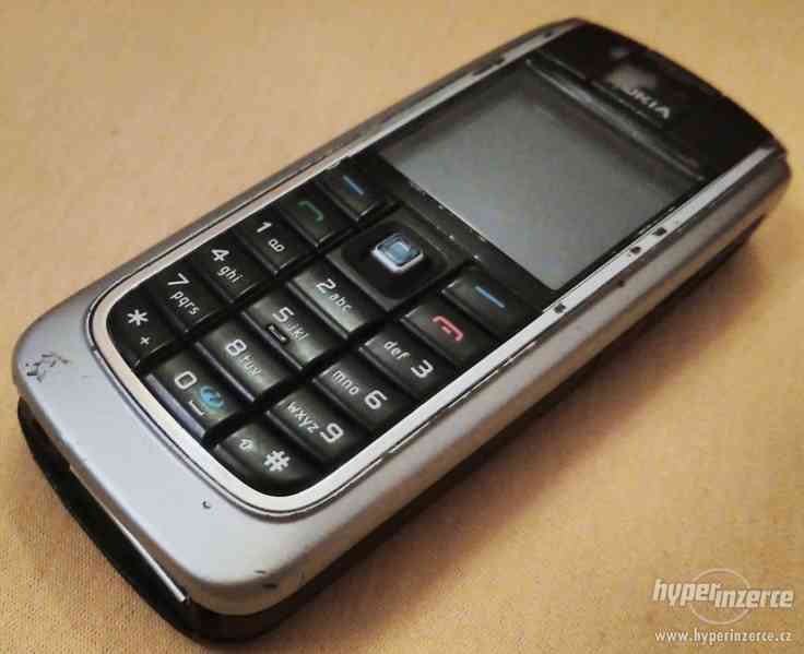 Nokia 6021 - k opravě nebo na náhradní díly!!! - foto 1