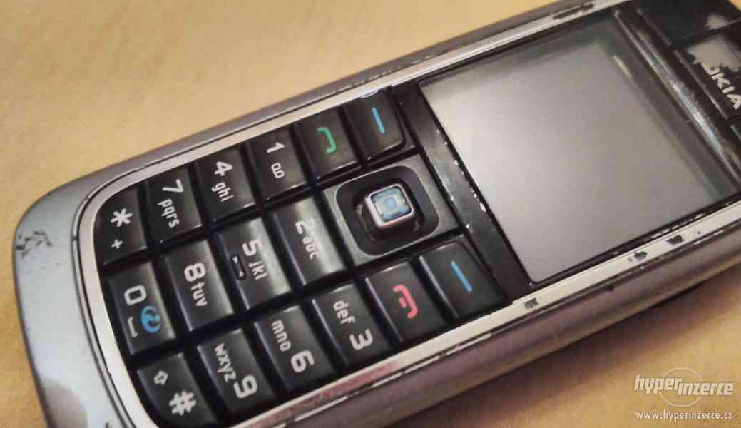 Nokia 6021 - k opravě nebo na náhradní díly!!! - foto 4