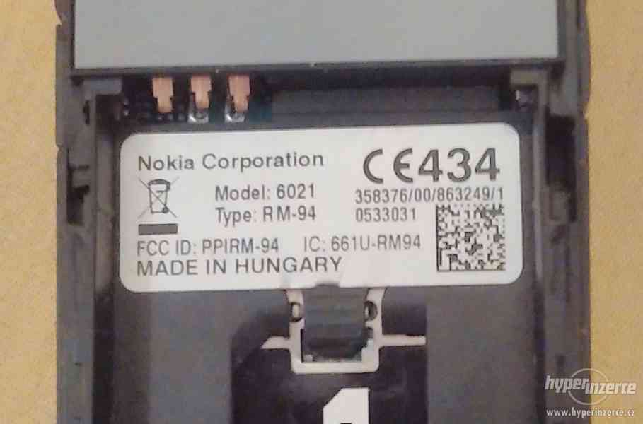 Nokia 6021 - k opravě nebo na náhradní díly!!! - foto 9