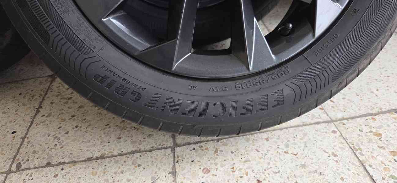 Prodám kompletní sadu letních kol Škoda Scala, Kamiq - foto 4