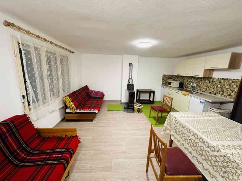 Nabízím k pronájmu byt 1+kk. - foto 1