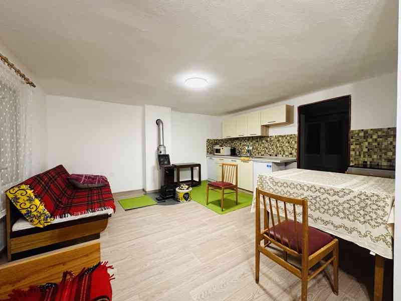 Nabízím k pronájmu byt 1+kk. - foto 2