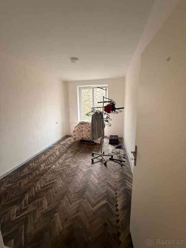 Pronájem bytu 2+1 v OV v ulici Tř. Budovatelů - foto 4