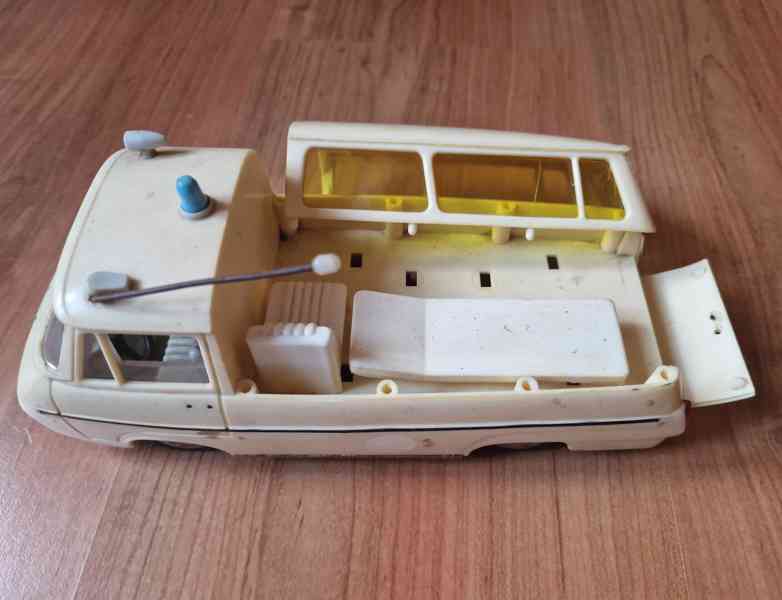 Plechové traktory na klíček KDN s valníky,sanita 1203 KDN - foto 6