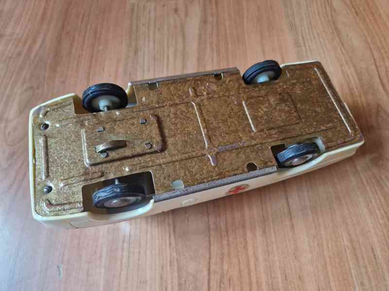 Plechové traktory na klíček KDN s valníky,sanita 1203 KDN - foto 7