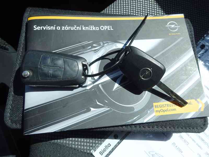 Opel Zafira 1.8i 16V r.v.2014 1.Maj.serv.kníž.ČR - foto 18