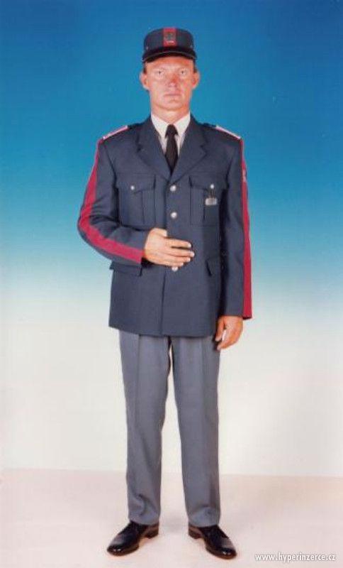 Koupím čepice a uniformy federální policie ČSFR - foto 1
