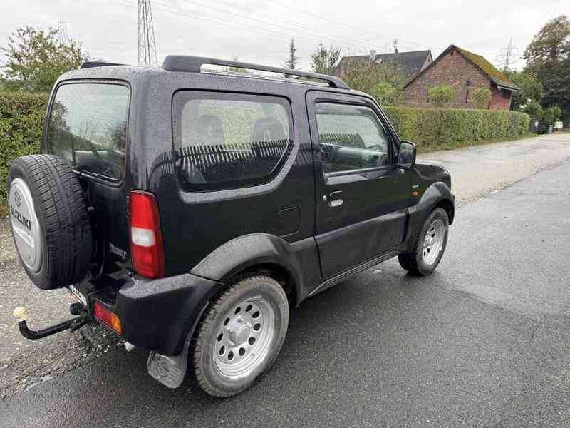 Suzuki jimmy 1.3i - foto 4