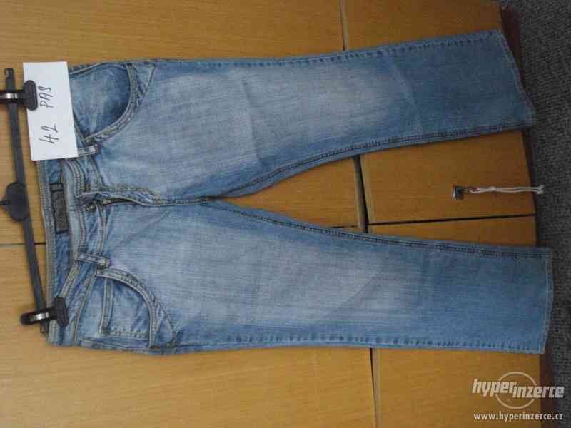 dámské jeans - foto 1