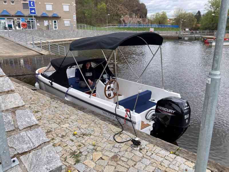Valory 490 Premium r.v.2022 + motor + vlek - POUŽITÁ - foto 8