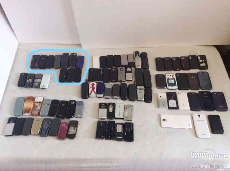 83 mobilních telefonů (tlačítkové, dotykové) - foto 2