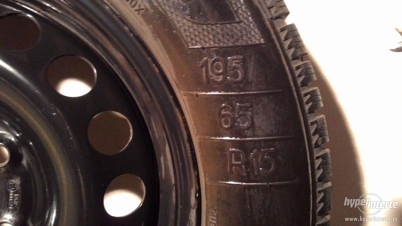 Disky se zimními pneumatikami 195/65/R15 Škoda Octavia II - foto 1