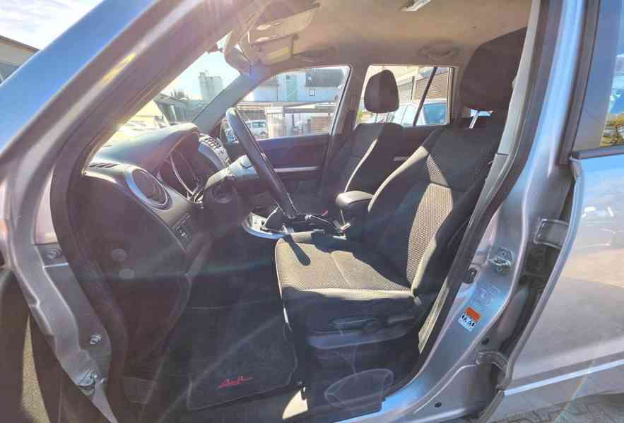 Suzuki Grand Vitara 2.0i 4x4 benzín 103kw - foto 11