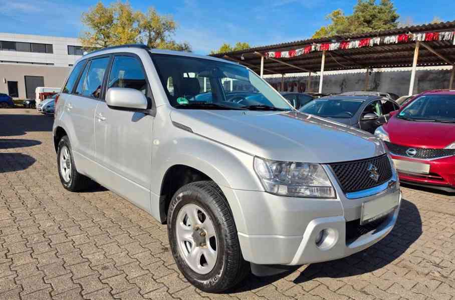 Suzuki Grand Vitara 2.0i 4x4 benzín 103kw - foto 1