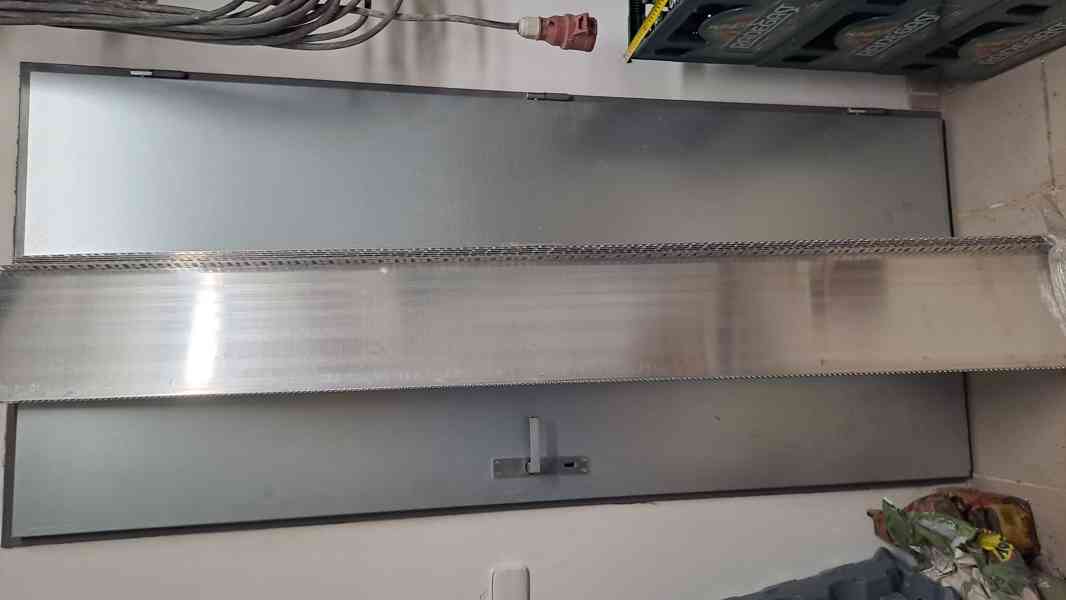 Zakládací AL profil šíře 250mm, délka 2 metry - foto 2