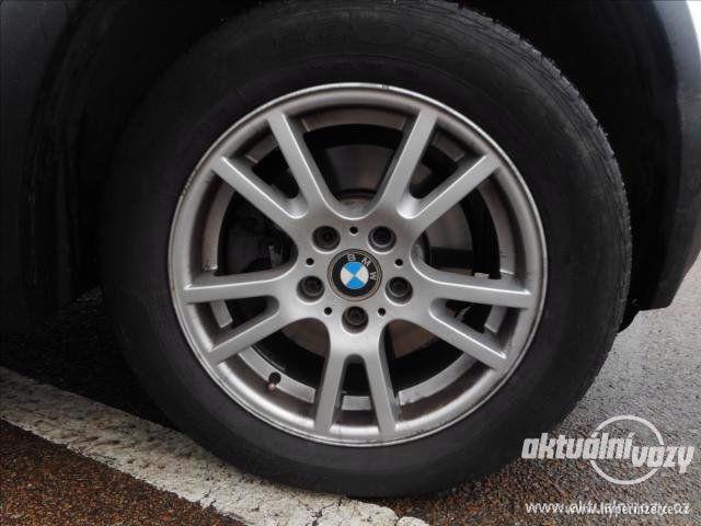 BMW X3 3.0, nafta, rok 2006 - foto 3