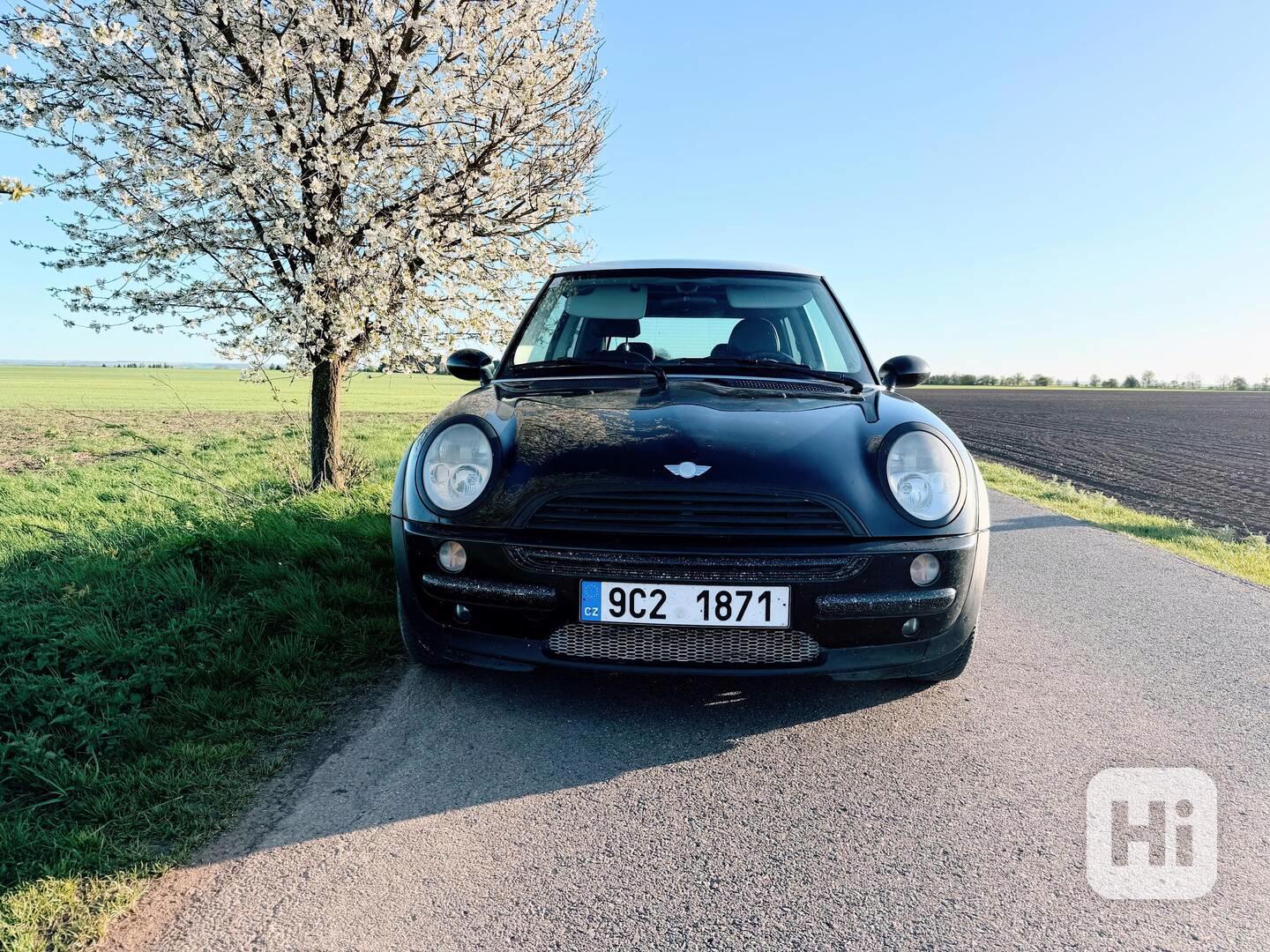 MINI COOPER 1.6 85kW -PANORAMA ANDROID AUDIO ZESILOVAČ REPRO - foto 1