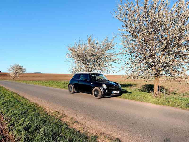 Mini COOPER 1.6 85kW - PANORAMA TEMPOMAT AUDIO - foto 6