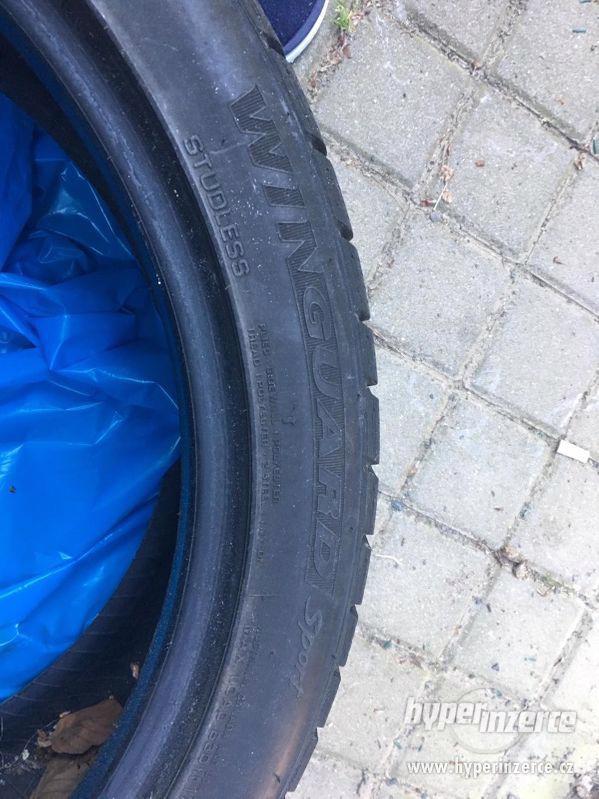 Prodám zimní pneu NEXEN Winguard Sport 225/40 / R18 - foto 5