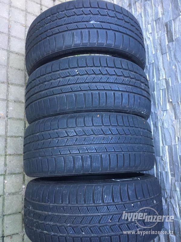 Prodám zimní pneu NEXEN Winguard Sport 225/40 / R18 - foto 11