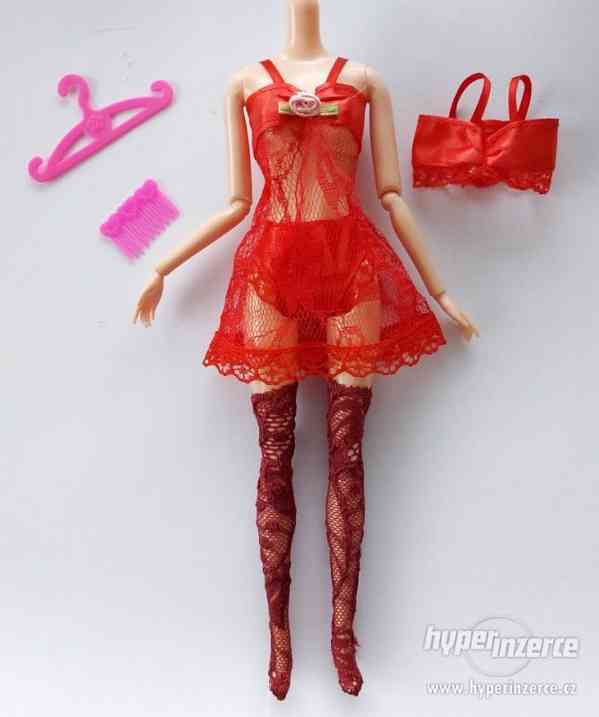 NOVÉ! Set pro panenku Barbie, červený noční s punčochami - foto 6