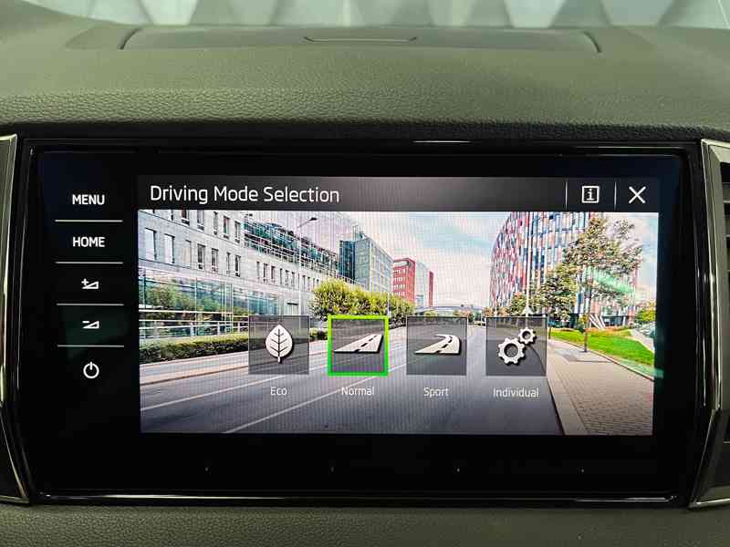 ŠKODA Karoq Style 2,0 TDI 85 kW DSG - foto 15