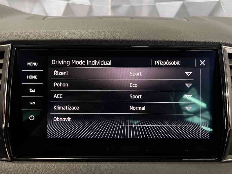 ŠKODA Karoq Style 2,0 TDI 85 kW DSG - foto 17