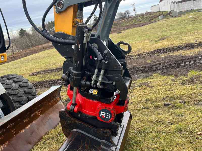 Kolové rypadlo Liebherr A910 Compact Litronic (Možnost leasi - foto 9