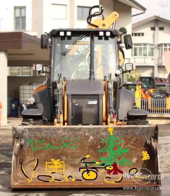 traktor bagr CASE 590ST, rok 2014, jen 1125hodin ! - foto 1