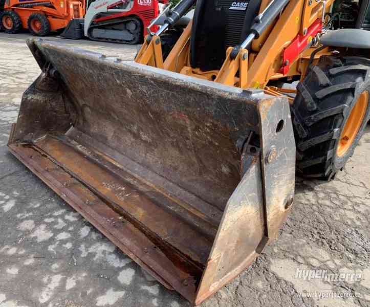 traktor bagr CASE 590ST, rok 2014, jen 1125hodin ! - foto 6
