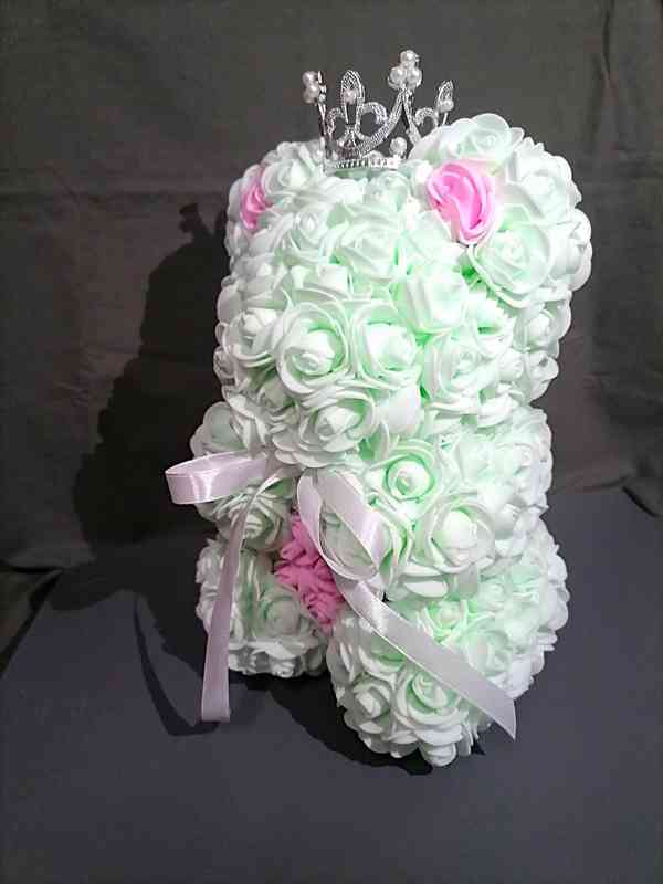 Medvídek z pěnových růží - Mentolový  - foto 3