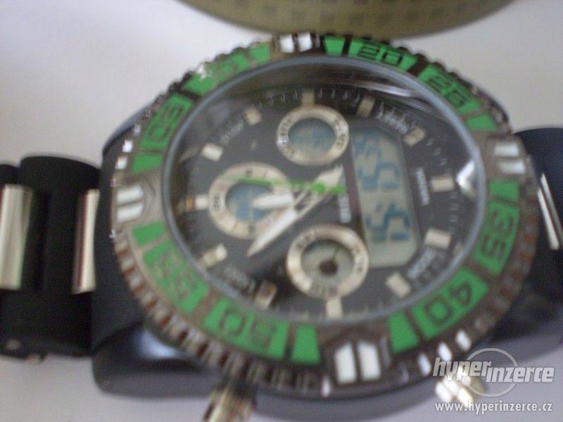 masivní 58mm-hodinky QUAMER MAXI LED - foto 1