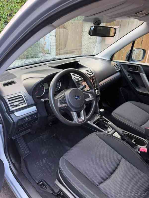 Subaru Forester 2,0   D Active 4x4 - foto 5