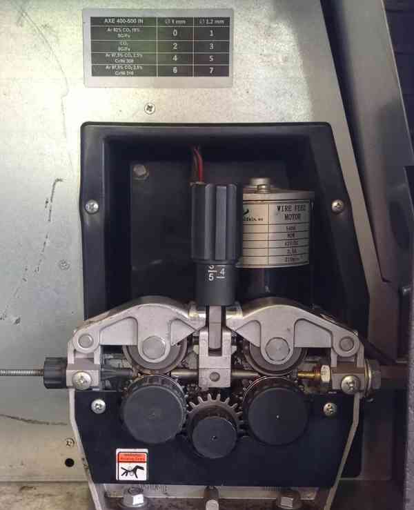 Synergická MIG/MAG svářečka Alfa In aXe 500 IN COMPACT -44 - foto 2