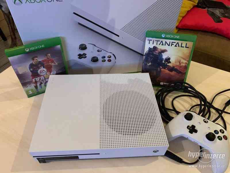 Xbox One S + hry - foto 1